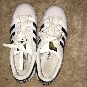 adidas superstars